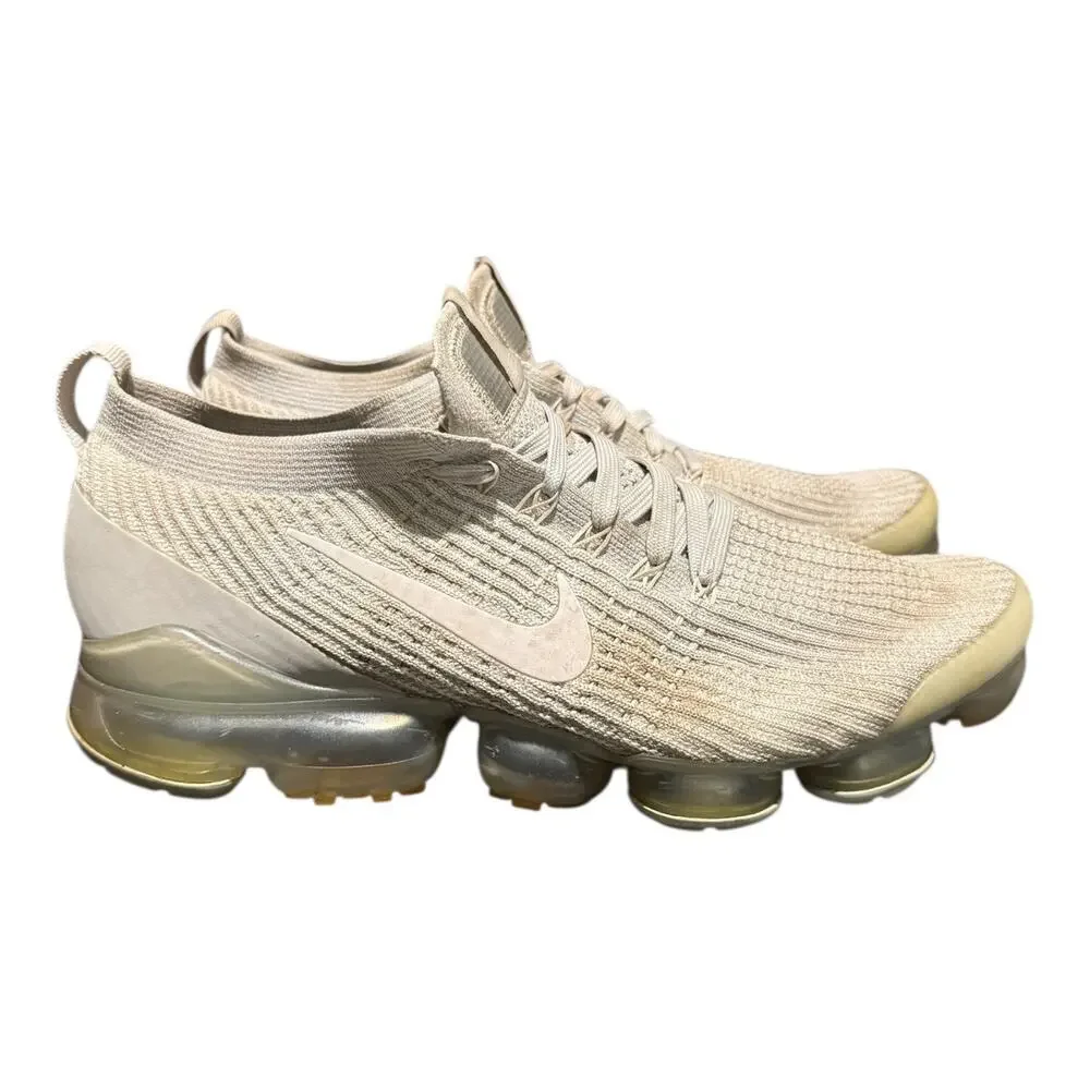 Nike Air VaporMax Flyknit Shoes Pure Platinum AJ6910 100 Gray Women's Size 10.5